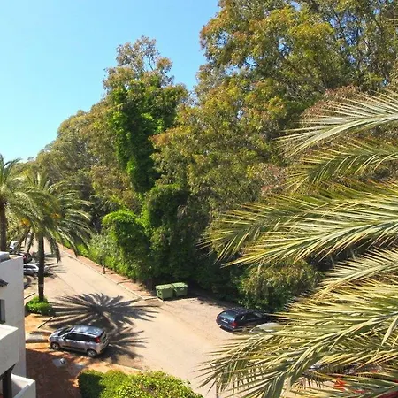 Coastal Getaway With Pool *