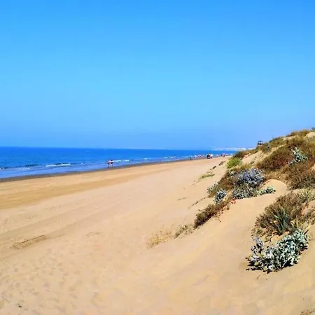 Lejlighed Coastal Getaway With Pool *