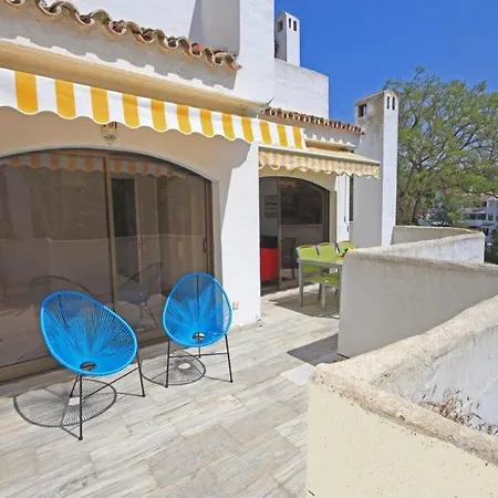 Coastal Getaway With Pool * Марбелья