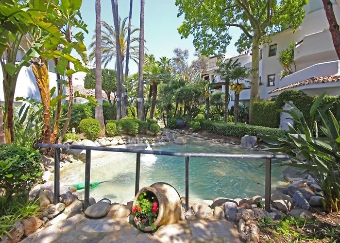 Coastal Getaway With Pool * 马尔韦利亚