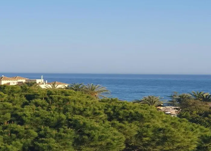 Coastal Getaway With Pool