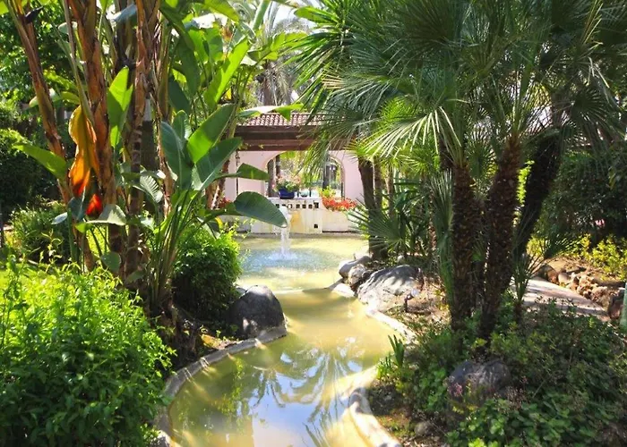 Coastal Getaway With Pool * Marbella